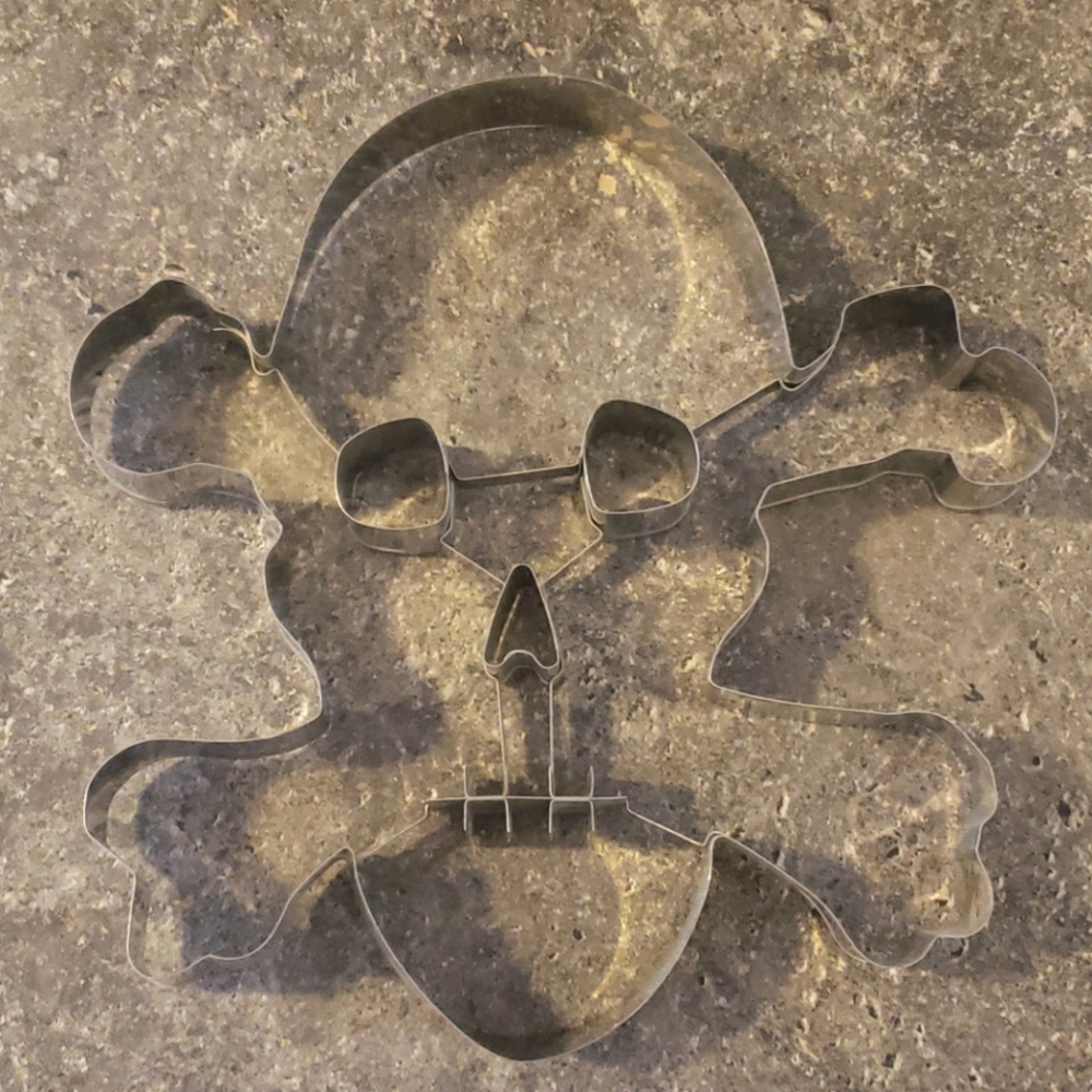 NEW Skeleton Baking Cutout Halloween Theme